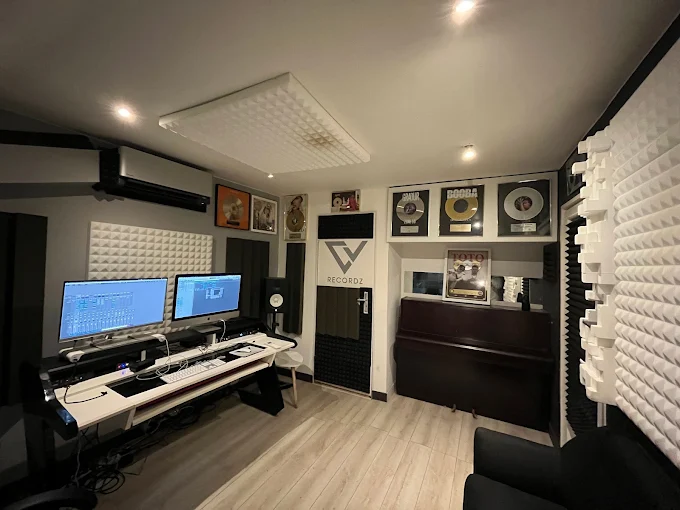 CV Recordz Nice
